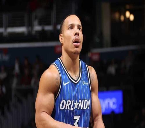 终结交锋11连胜！魔术最多落后26分爆冷输奇才麦科勒姆27+6+5