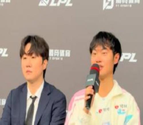 没能尽兴！Knight谈对位xiaohu：整体打下来都没什么压力吧