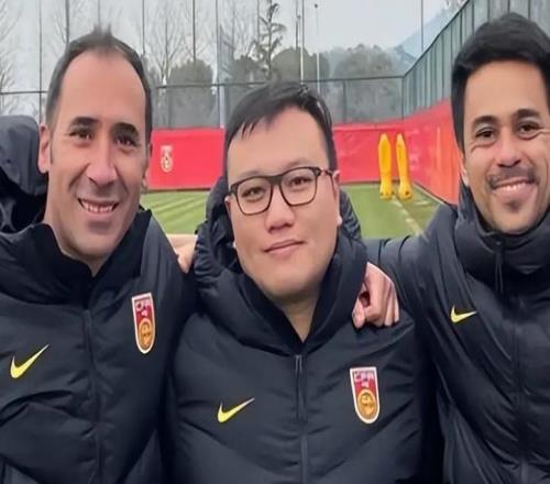 下课！中超最奇葩外教，从柬埔寨来中国练级，仅2个月就被赶走