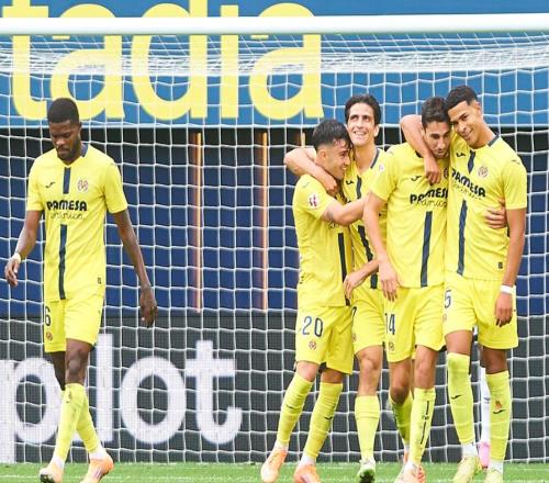 西甲最新积分战报：皇马造惨案，大黑马超越巴萨，皇家社会绝杀