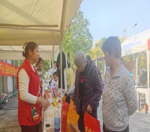 踢球、逛吃、看表演！顺德“德甲”勒流选拔赛燃情“开波”