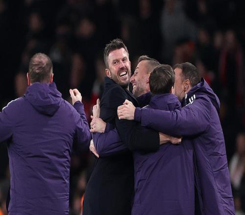 什么仇什么怨曼联连斩英超前二仍遭名宿泼冷水：全胜也不能转正