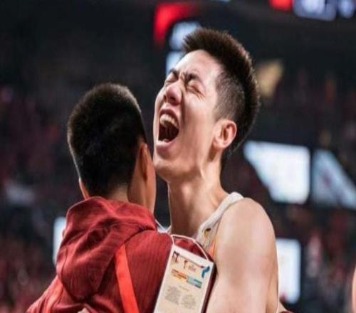 中国男篮为何能够在日本客场完成大逆转一人的作用似乎被忽略！