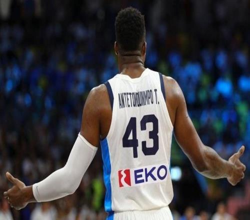 字母哥哥：把欧锦赛当作回归NBA的热身阶段这是上帝的恩赐