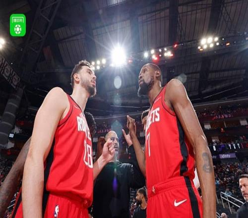 火箭26个失误仍125105大胜爵士，小贾31+9，杜兰特18+5+12