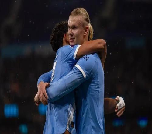 英超哈兰德淬炼成钢，曼城三球大胜利物浦