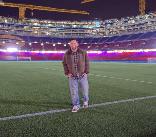 欢迎回家！梅西低调重返诺坎普，或有望回巴萨退役