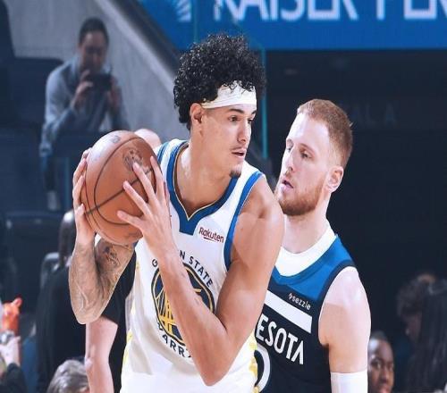 华子42+8+5超越甜瓜，波神锁死兰德尔难救主，森林狼力克勇士