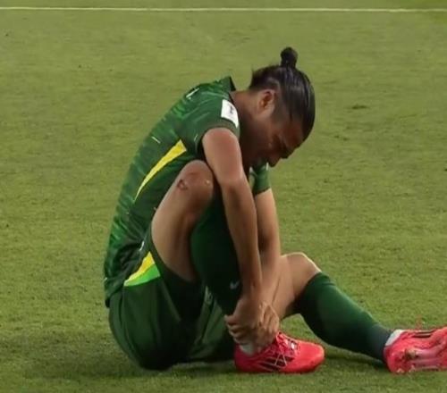 北京国安收官战失利！亚冠2小组垫底，6战仅1胜，延续3大魔咒