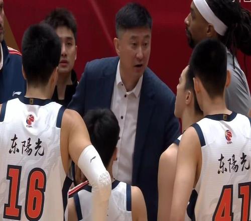 CBA最新排名！广东第二北京第五，上海杀入四强，山东连升三级！