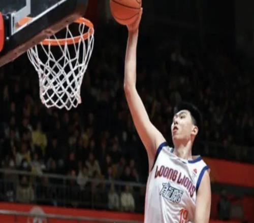 生涯之夜！徐昕奉献27分14篮板4帽统治级表现，命中率高达85%