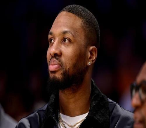 利拉德：社媒时代人才发掘越来越透明现在是进入NBA最简单的时代