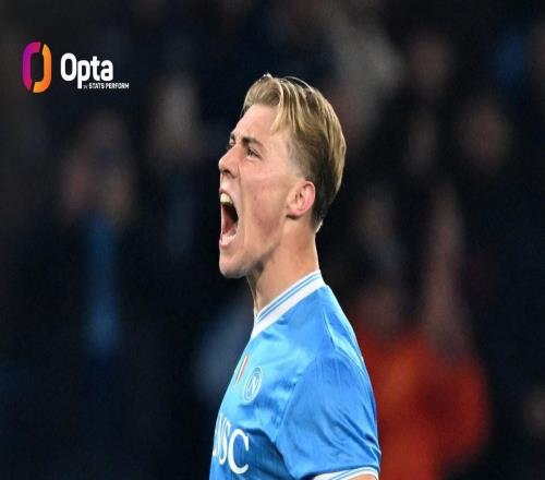 7分钟闪击，为那不勒斯自1989年以来意甲对尤文最快进球