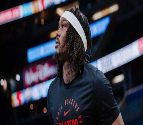 杨瀚森更没机会了开拓者官宣下放罗威为重返赛场进行体能调整