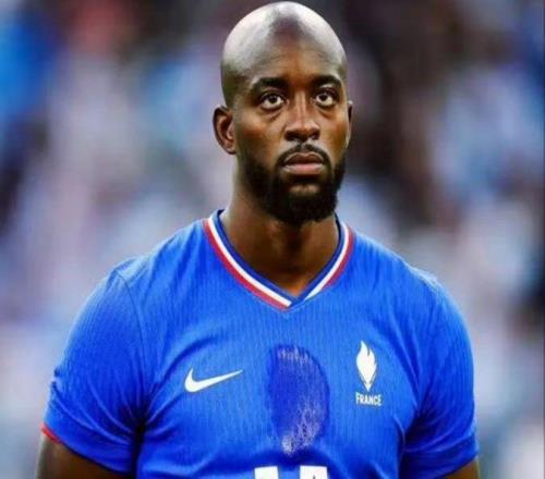 49场英超20球！法国脚高中锋示爱米兰，桑德兰可助力解套希门尼斯