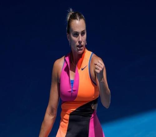 澳网男女单头号种子双双过关，德约不战而胜晋级八强