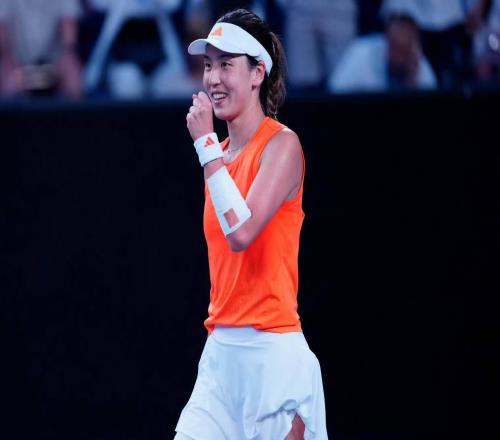 王欣瑜克卢日赛送蛋晋级刷新最佳排名，网友称期待其登顶一姐宝座