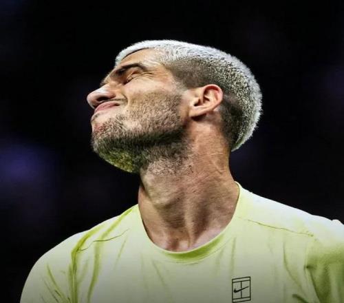 阿卡被爆冷直言不知道发生了什么，已丧失和辛纳竞争球王主动权