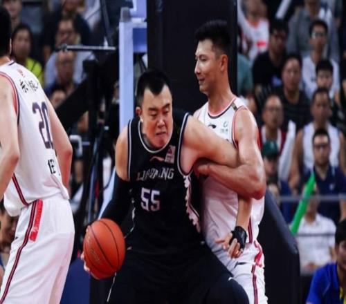 媒体人：韩德君和任骏飞打完今年全运会后将会宣布退役