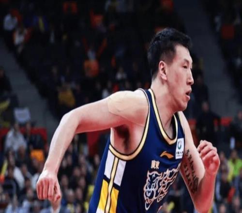 广东8771同曦2喜2忧！胡明轩+焦泊乔复苏，杜润旺防守仍差！