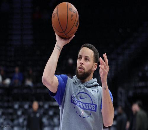 拒逆转！勇士8人得分上双胜爵士，库里里程碑，一战看清3个现实