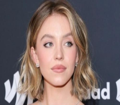 首位女版《007》即将登上大银幕悉尼妹或将饰演詹姆斯邦德