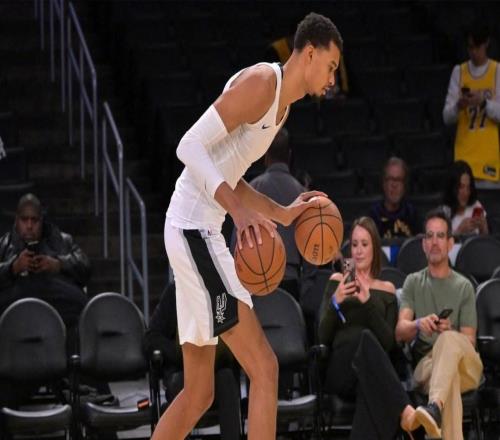 好消息，马刺队的文班亚马有望在NBA杯对阵雷霆的比赛中复出