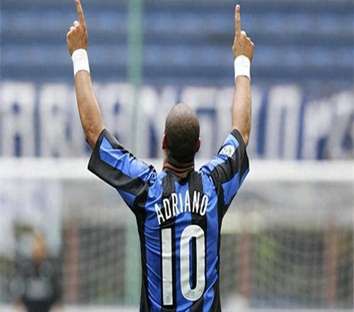 还记得他吗19岁加盟国米，被誉为下一个大罗，却在25岁光速陨落