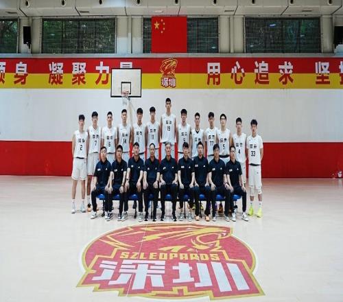 一言难尽！广东新星只打4分钟就被弃用杜锋不用也是有原因的