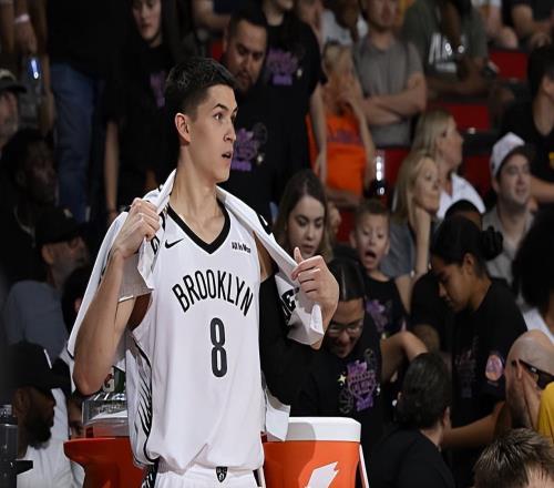 季前赛末战复出后表现出色，但篮网乐透秀依然受到了伤病的影响