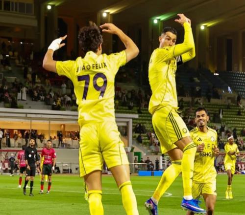 10登顶！32绝杀！朗斯超越巴黎，拉齐奥缔造奇迹，C罗4连胜