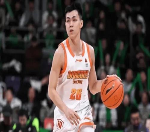 男篮官宣21人集训！广东3人入选，庞峥麟徐昕如愿出现，周琦缺席