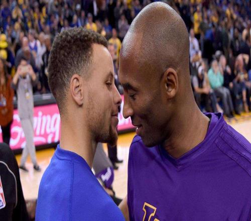 库里拒绝沦为科比！可名嘴看得出，库里现在就是科比！