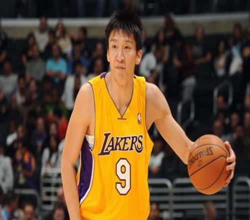 孙悦：我没在首轮被选中有些失望在湖人的试训表现不算好