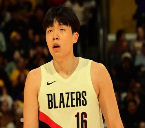 增重8公斤杨瀚森学约基奇只能取其精华去其糟粕,饮食向东哥取经