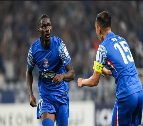 一场1：3验出申花大水货，身价昂贵却难堪大任，必须把他清洗离队