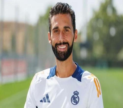 科贝介绍阿韦洛亚执教风格：高位压迫+非常重视6号位球员