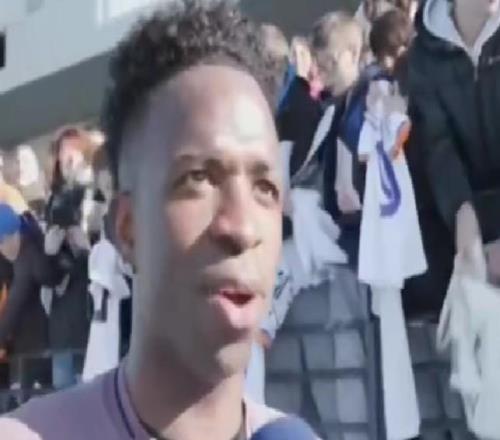 维尼修斯：为了让2026成为球迷满意的一年，球队必须做出改进