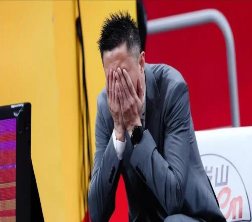 球队扣一分+约克绝杀！广东领先16分惨遭逆转，杜锋都看呆了