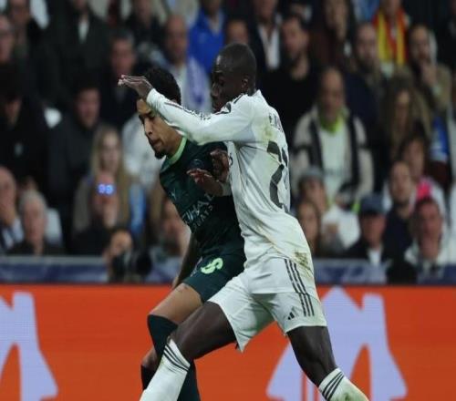 世体：门迪右侧坐骨肌肉受伤，目标赶在3月末马德里德比复出