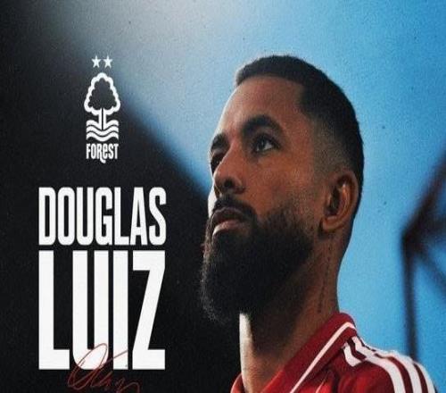 斯基拉：不受戴奇重用，道格拉斯路易斯未来存疑