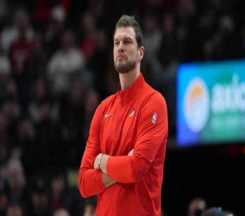 9分钟打服斯普利特，我们也知道杨瀚森强了，但到底强在哪呢