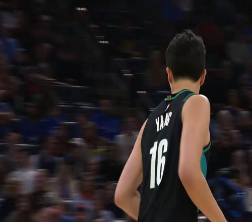 开拓者赌对了！杨瀚森再创NBA生涯新高，这可是中国男篮第一中锋