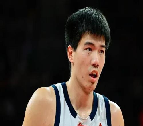 焦泊乔因心情请假离队有迹可循！上场未打，蓝领难适应被剥夺投篮