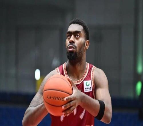 【CBA联赛】第八轮主场三连胜，浙江稠州金租8773胜南京天之蓝！