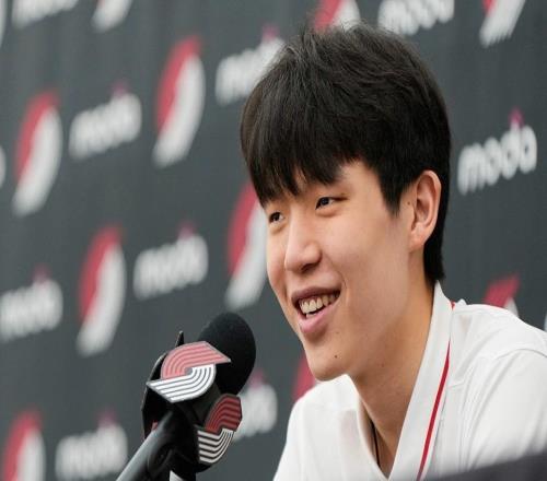 杨瀚森无缘前10，NBA新秀榜更新：状元弗拉格第1，小杨哥们第9