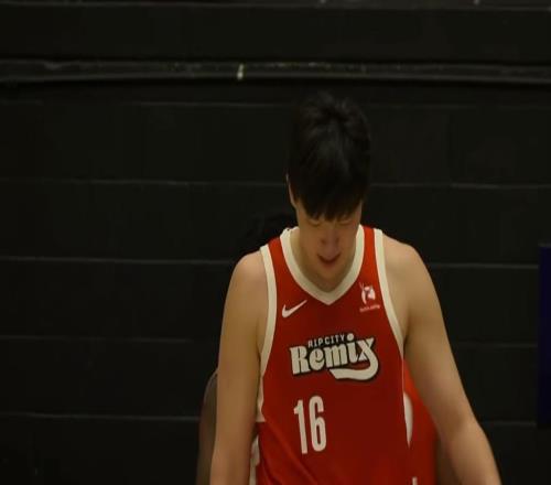 生涯最强一战！杨瀚森狂轰20+7+7，“新亚洲第一中锋”正式诞生！