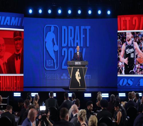 五人成球队核心，两人有望冲击全明星，谁还敢说他们是小年新秀