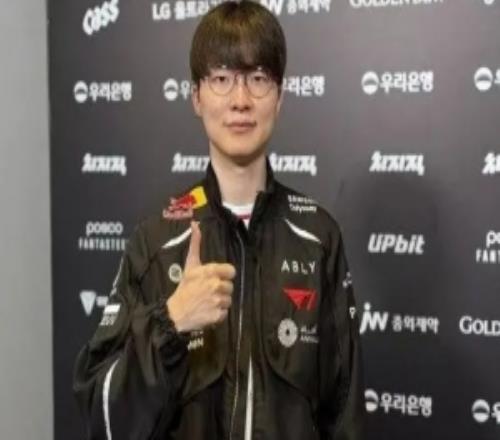 Faker：Peyz在调整打法，队伍也努力发挥其优势