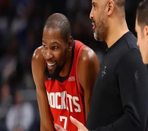 火箭惨败凯尔特人！杜兰特带头打铁，篮板被暴虐，全队无心恋战！